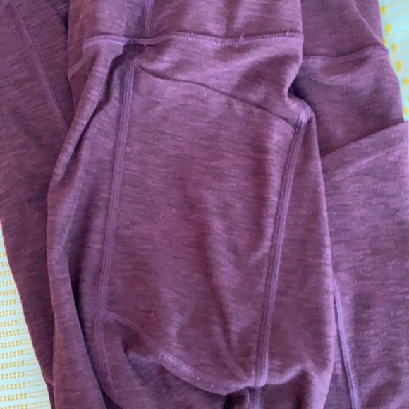 Incredible Essential Legging - Picture 2 of 4